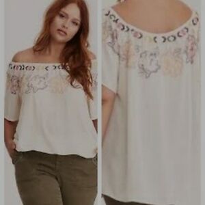 Torrid off the shoulder floral top